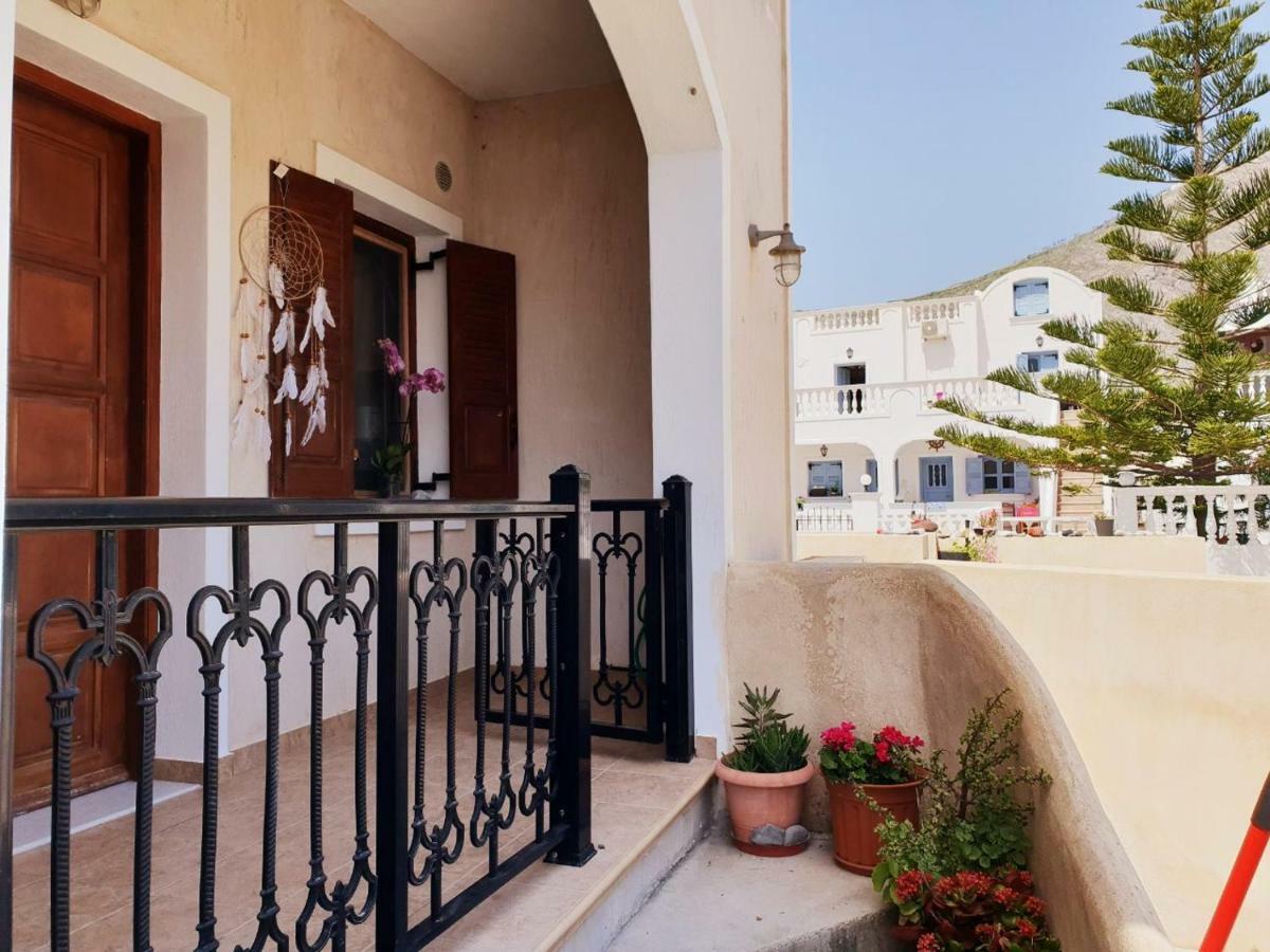 Villa Perissa Thira Exterior foto
