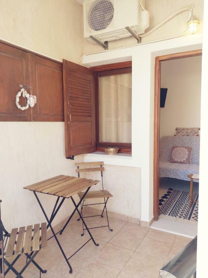 Villa Perissa Thira Exterior foto